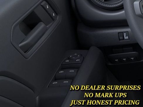 New 2026 Chevrolet Colorado Trail Boss AWD/4WD image 22