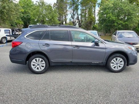 Used 2018 Subaru Outback 2.5i Premium AWD/4WD image 9