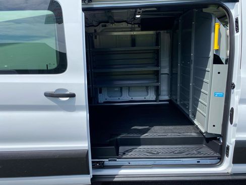 Used 2024 Ford Transit 150 Low Roof AWD image 5