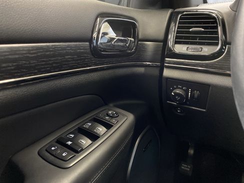 Certified 2020 Jeep Grand Cherokee High Altitude image 23