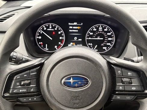 Used 2024 Subaru Crosstrek 2.0i Premium image 16