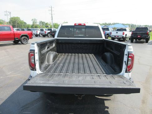 Certified 2018 GMC Sierra 1500 SLT AWD/4WD image 9