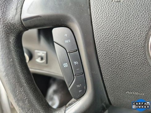 Used 2015 Chevrolet Express 2500 image 16