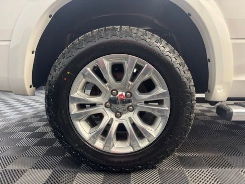 Used 2018 RAM 1500 Laramie Longhorn AWD/4WD image 37