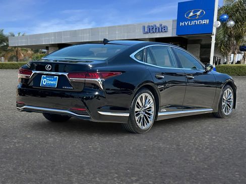 Used 2020 Lexus LS 500h w/ Luxury Package RWD image 3