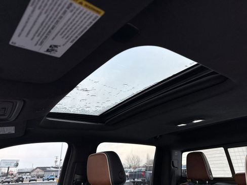 Used 2024 GMC Sierra 2500 Denali Ultimate image 16