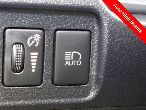 Used 2023 Toyota 4Runner 40th Anniversary SE AWD/4WD image 23