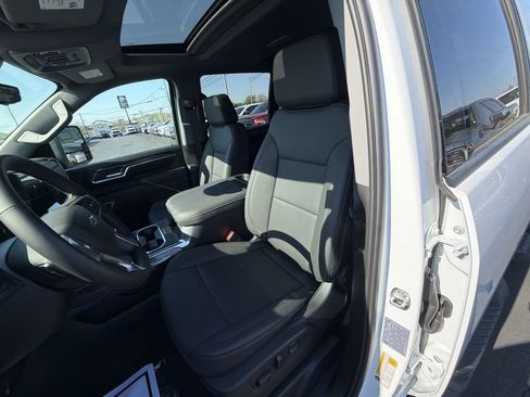 New 2026 Chevrolet Silverado 2500 LTZ w/ LTZ Plus Package image 17