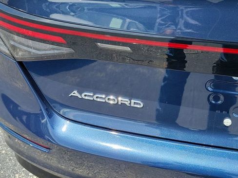 Used 2024 Honda Accord Touring image 6