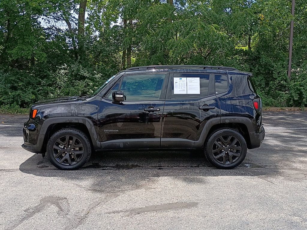 Used 2022 Jeep Renegade Altitude w/ Convenience Group AWD/4WD image 6