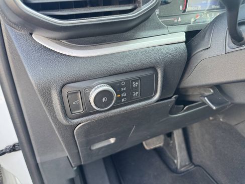Certified 2020 Ford Explorer XLT w/ Equipment Group 202A AWD/4WD image 14