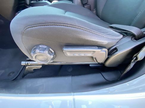 Used 2020 Jeep Wrangler Unlimited Sport image 14