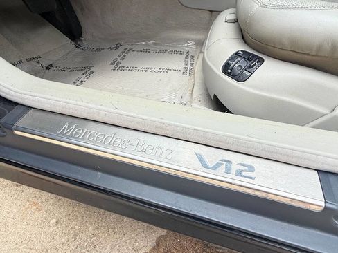 Used 2002 Mercedes-Benz S 600 image 33