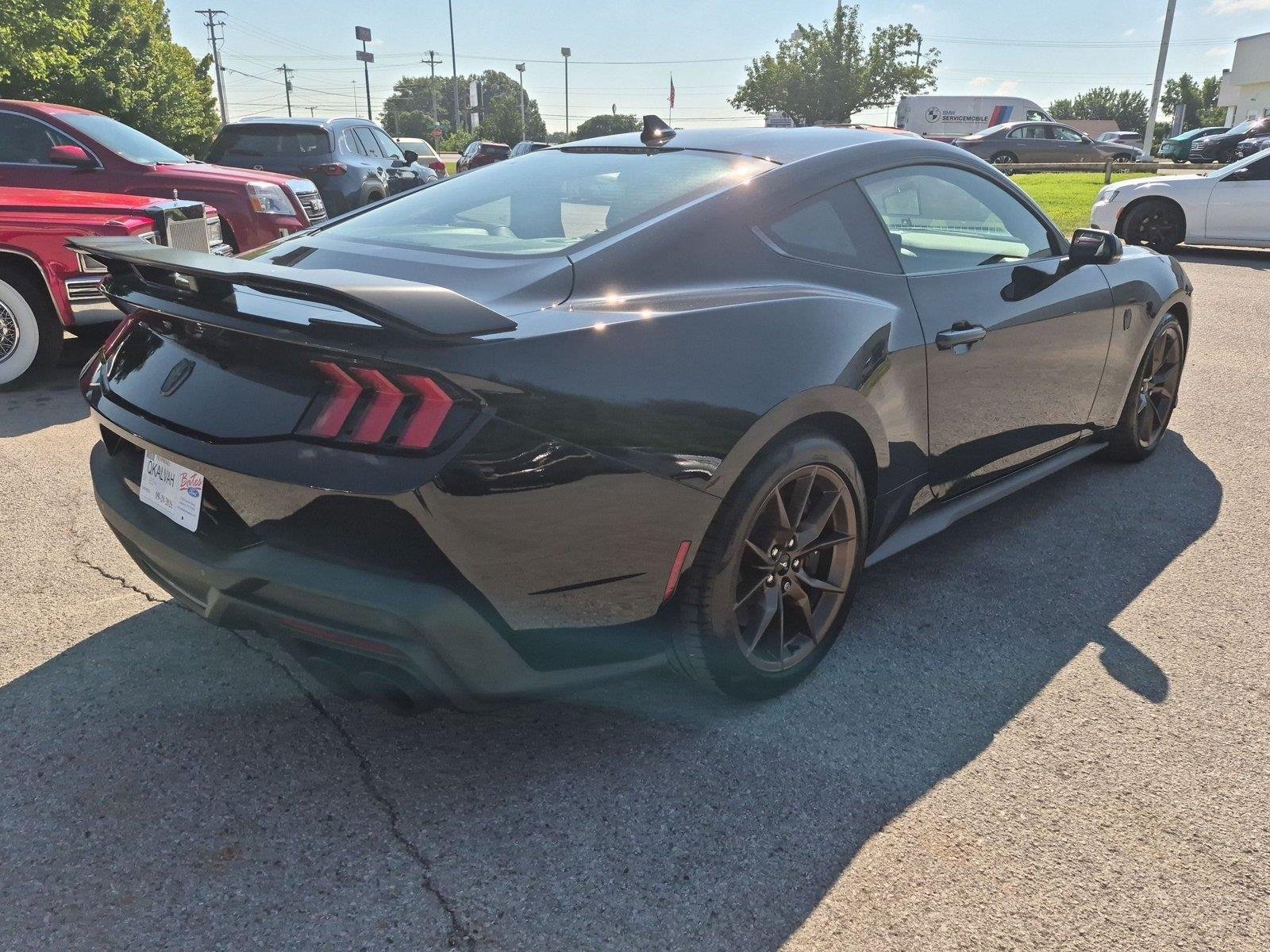 Used 2026 Ford Mustang Dark Horse RWD image 5