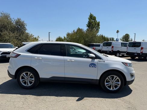 Used 2018 Ford Edge SEL w/ Equipment Group 201A FWD image 6