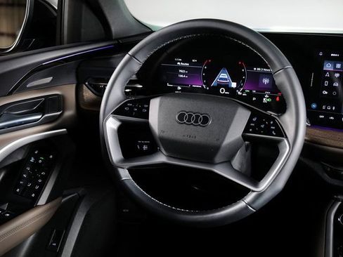 Certified 2025 Audi Q5 Premium w/ Premium Plus AWD/4WD image 13