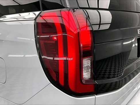 Certified 2025 Ford Expedition Max Active AWD/4WD image 31