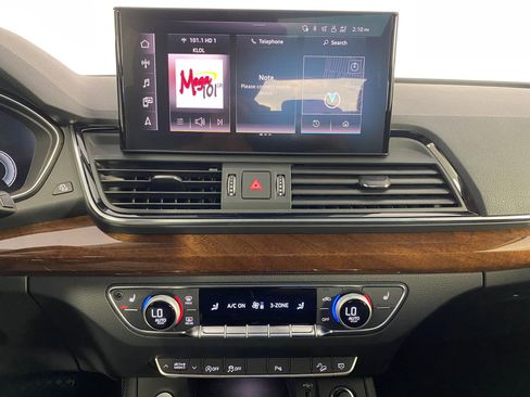 Used 2023 Audi Q5 2.0T Premium Plus w/ Premium Plus Package image 24