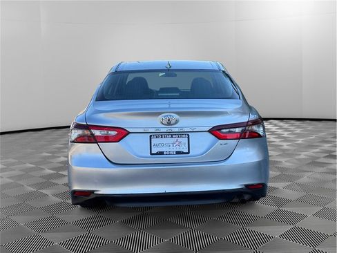 Used 2023 Toyota Camry LE FWD image 4