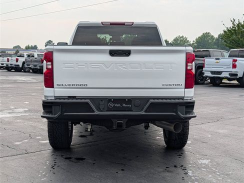 New 2026 Chevrolet Silverado 2500 Custom w/ Custom Value Package AWD/4WD image 4