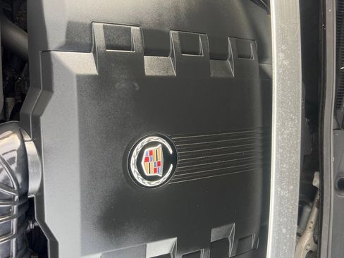 Used 2009 Cadillac CTS 3.6 RWD image 41