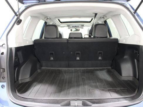Used 2018 Subaru Forester 2.5i Touring AWD/4WD image 22