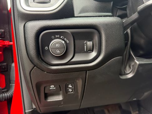 Used 2022 RAM 1500 Big Horn image 24