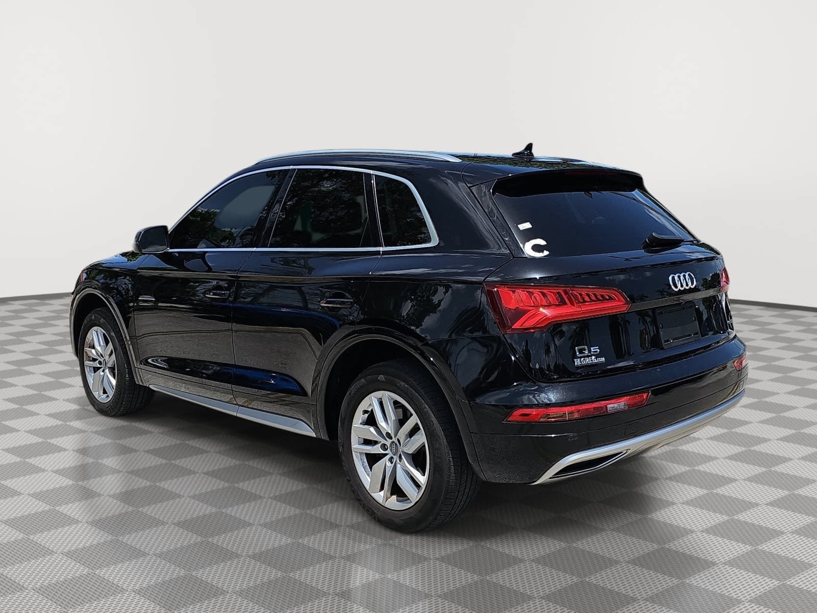 Used 2020 Audi Q5 2.0T Premium AWD/4WD image 6
