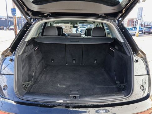 Used 2023 Audi Q5 2.0T Premium Plus w/ Premium Plus Package image 10