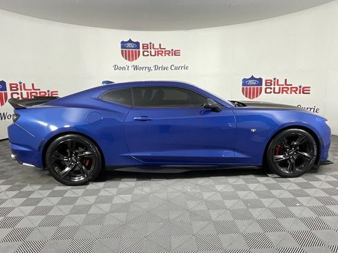 Used 2020 Chevrolet Camaro LT RWD image 2