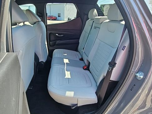 Used 2025 Hyundai Santa Cruz SE image 33