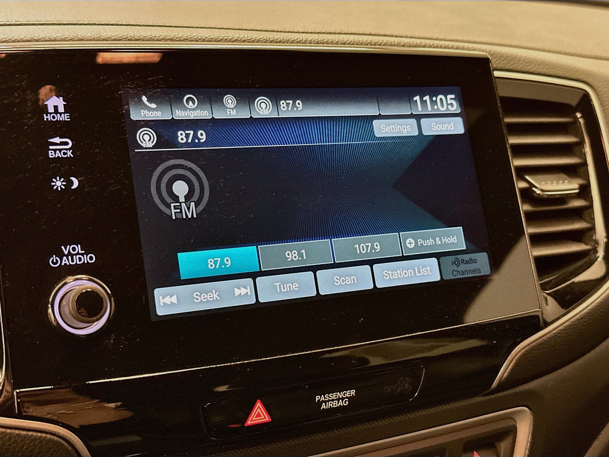 Used 2023 Honda Passport TrailSport image 21