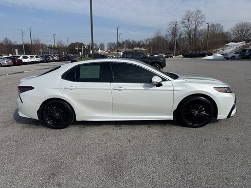 Used 2024 Toyota Camry XSE w/ Navigation Package image 2