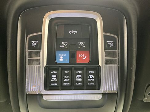 Used 2025 RAM 1500 Laramie w/ Night Edition AWD/4WD image 36