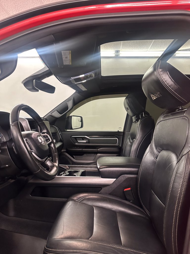 Used 2022 RAM 1500 Big Horn AWD/4WD image 11