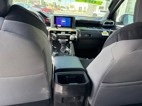 New 2026 Toyota Tacoma TRD Off-Road AWD/4WD image 19