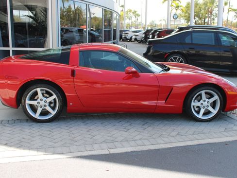 Used 2007 Chevrolet Corvette 2dr Cpe image 8