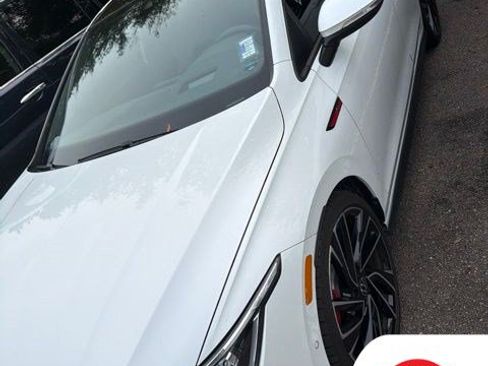 Used 2023 Volkswagen GTI Autobahn FWD image 5
