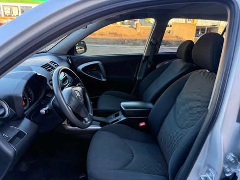 Used 2007 Toyota RAV4 Sport image 8