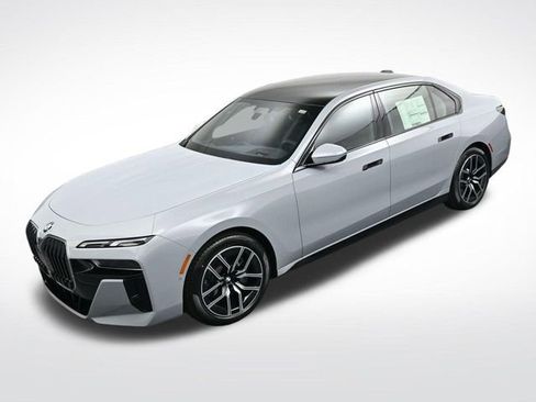 New 2026 BMW 740i xDrive image 26