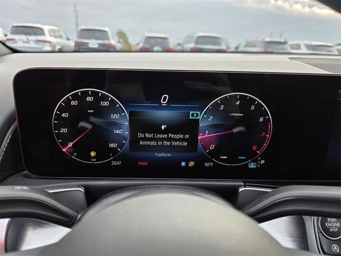 New 2026 Mercedes-Benz GLB 250 image 13