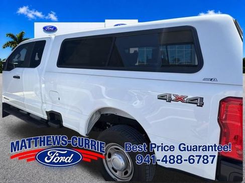 Used 2024 Ford F250 XL AWD/4WD image 3