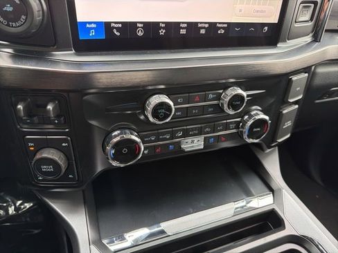 New 2025 Ford F350 Lariat w/ Lariat Ultimate Package AWD/4WD image 24