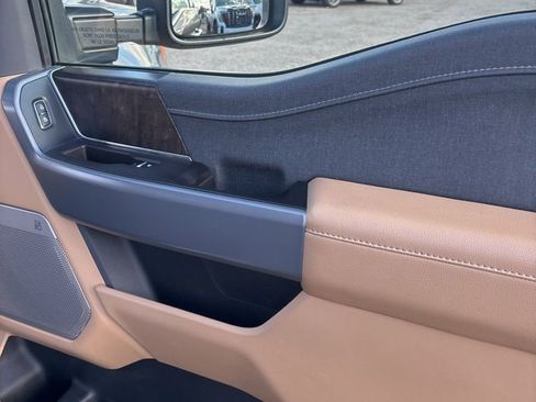 Used 2023 Ford F150 Lariat image 23