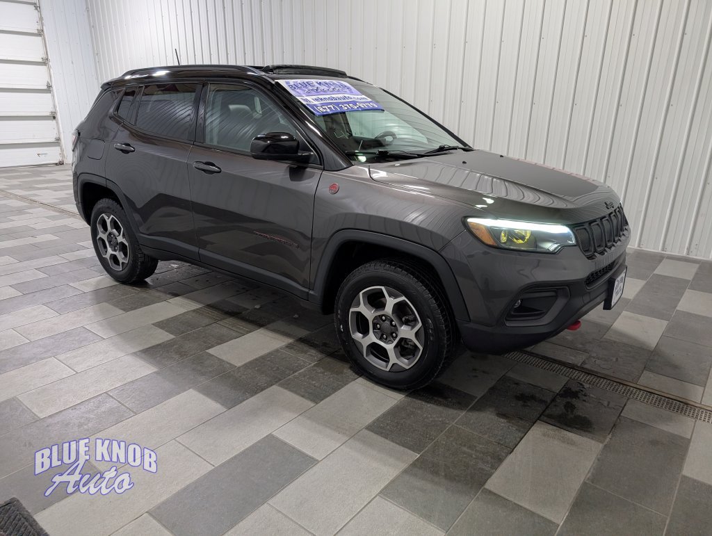 Used 2022 Jeep Compass Trailhawk w/ Trailhawk Elite Group AWD/4WD image 5