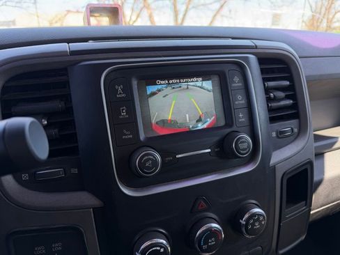 Used 2017 RAM 2500 Tradesman w/ Chrome Appearance Group image 18