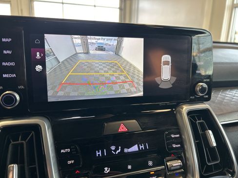 Used 2022 Kia Sorento SX image 34