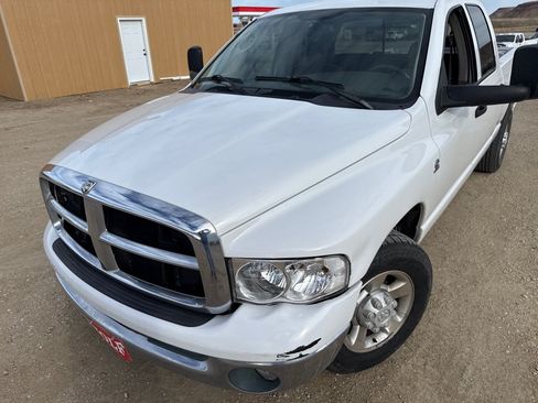 Used 2003 Dodge Ram 2500 Truck 2WD Quad Cab image 2