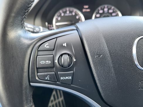 Used 2020 Acura MDX w/ Technology Package image 18