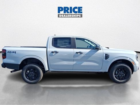 New 2026 Ford Ranger XLT w/ Black Appearance Package AWD/4WD image 11